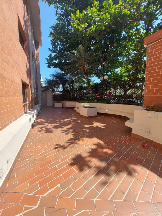Apto Aconchegante Pe Na Areia Guarujá Exterior foto